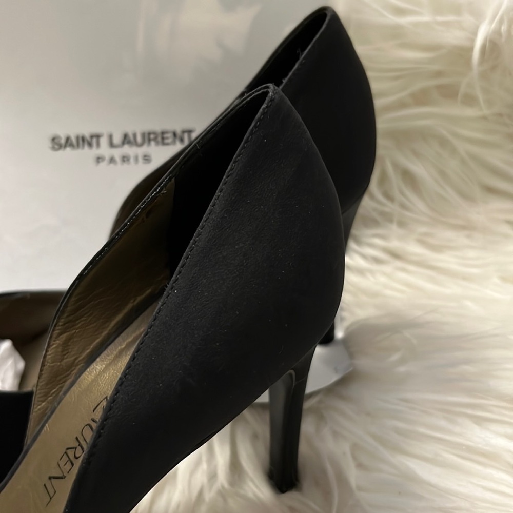 Yves Saint Laurent Black Heels - Picture 2 of 11